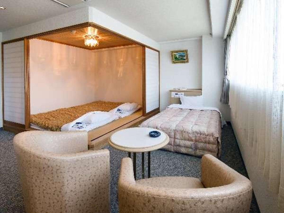 Hotel Taihei Matsuyama  Buitenkant foto